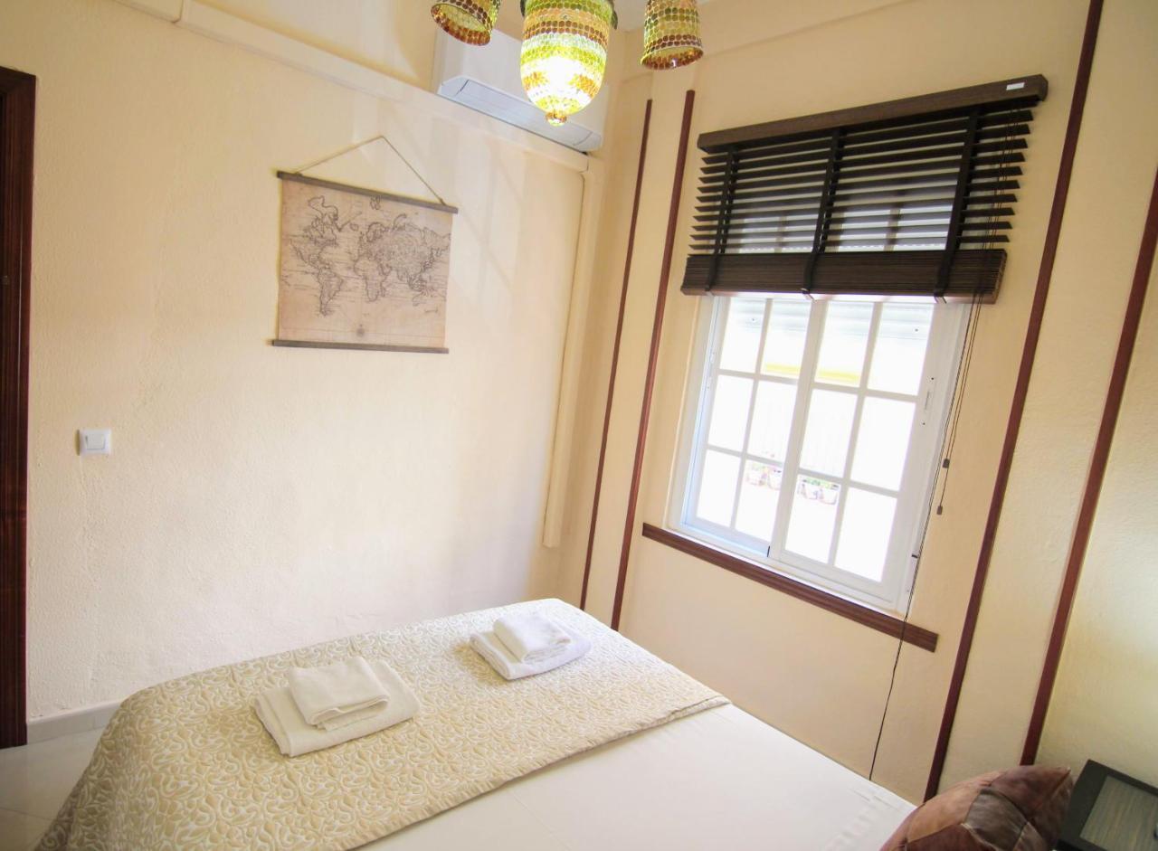 Apartamento Serafin De La Caleta 加的斯 外观 照片