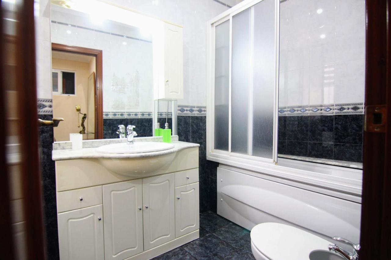 Apartamento Serafin De La Caleta 加的斯 外观 照片